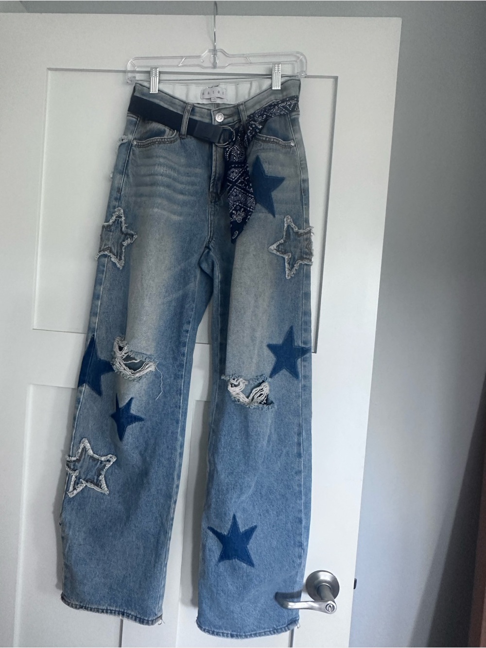 SAIGE Distressed High-Rise Wide-Leg Star Patch Jeans - Blue NWOT